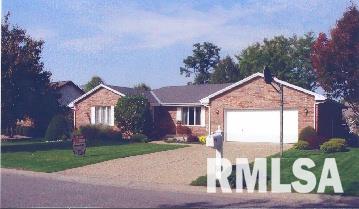 3011 Cabot Road Quincy, IL 62301 - Photo 1 of 4 Gallery Image 1