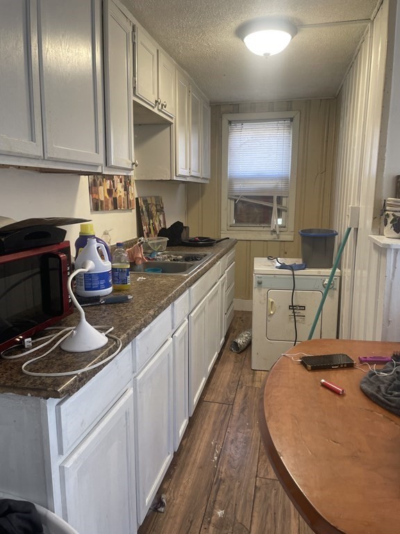 39-41 Genesee Street Springfield, MA 01104 - Photo 4 of 13 Gallery Image 4