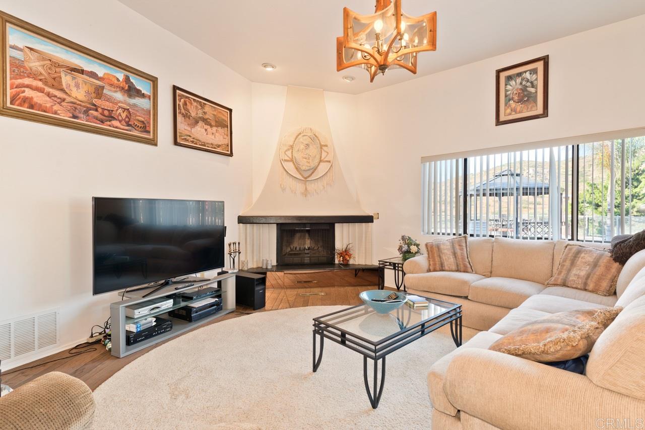1810 Quicker Road El Cajon, CA 92021 - Photo 11 of 25 Gallery Image 11