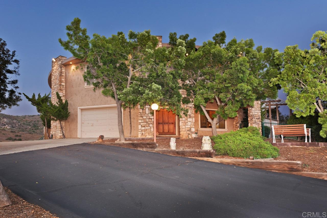 1810 Quicker Road El Cajon, CA 92021 - Photo 4 of 25 Gallery Image 4