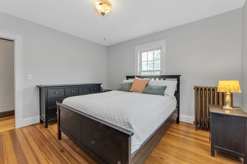 18 Hemlock Road Boston, MA 02132 - Photo 17 of 27