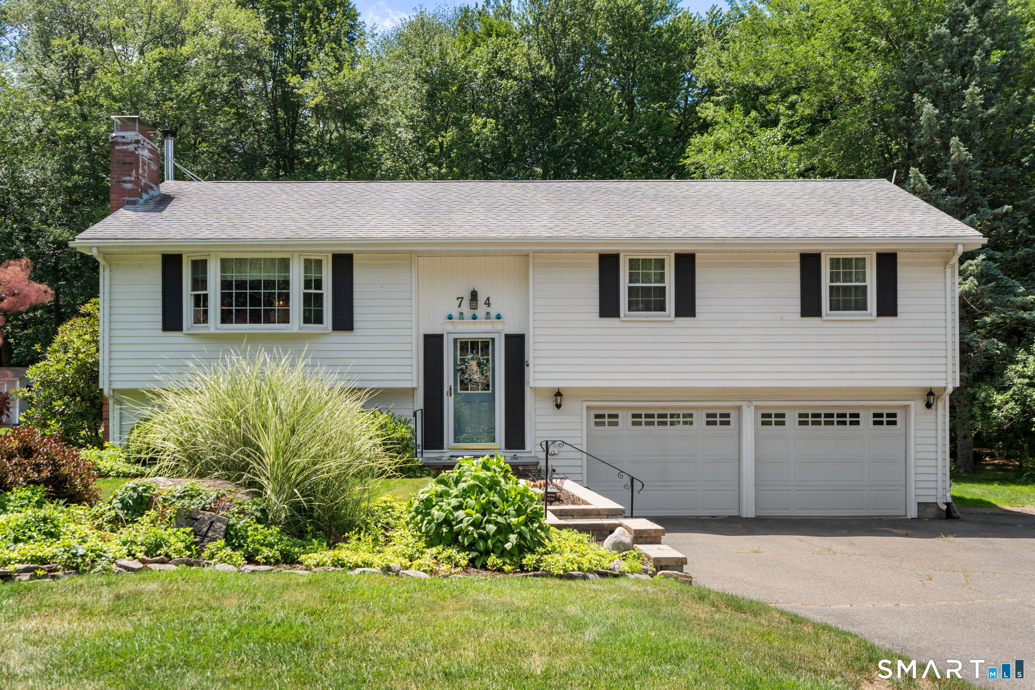 74 Arnott Road Manchester, CT 06040 - Photo 1 of 39