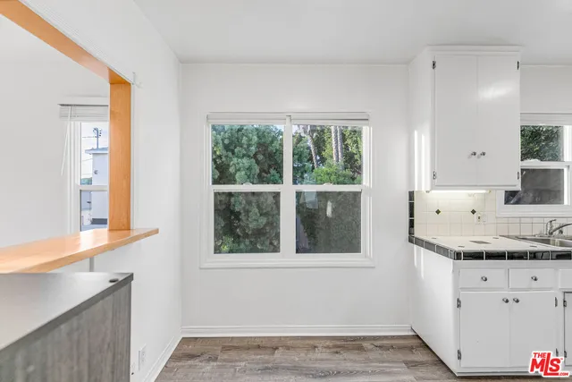 $2,950 | 1352 Ocean Park Boulevard, Unit F, Santa Monica, CA 90405