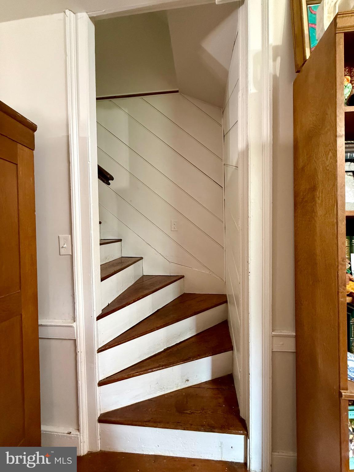 2349 Skinkers Neck Road Rappahannock Academy, VA 22538 - Photo 59 of 71 a view of entryway