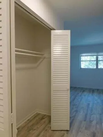 $2,350 | 640 Southeast 2nd Avenue, Unit 212, Boynton Beach, FL 33435