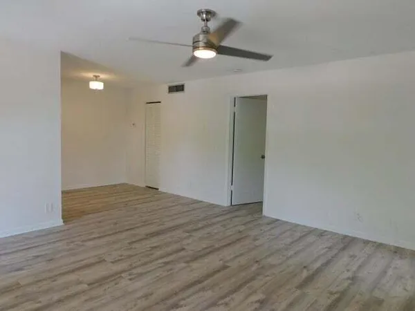 $2,350 | 640 Southeast 2nd Avenue, Unit 212, Boynton Beach, FL 33435