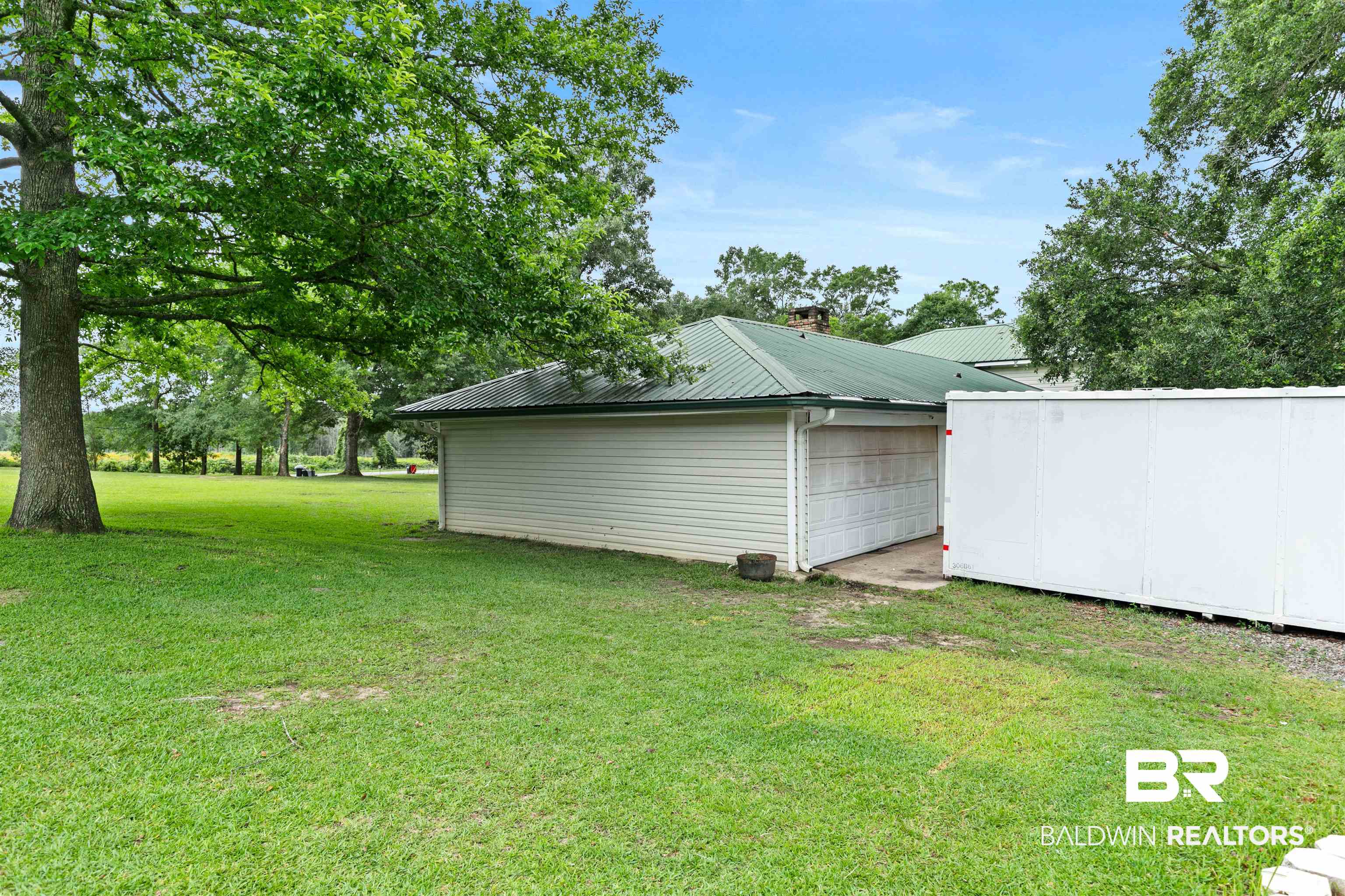 10420 Johnson Road South Mobile, AL 36695 - Photo 49 of 75 Yard
