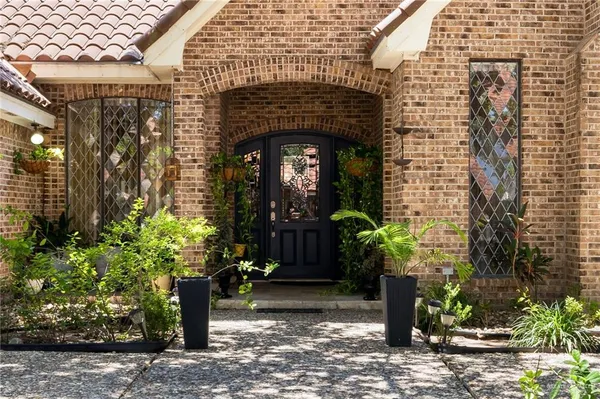 a front view of a house