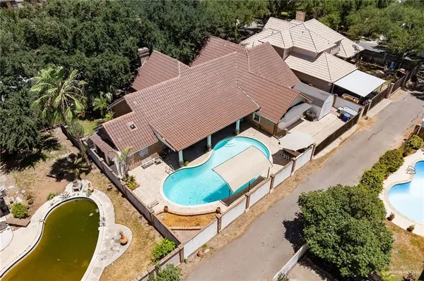 a view of a swimming pool