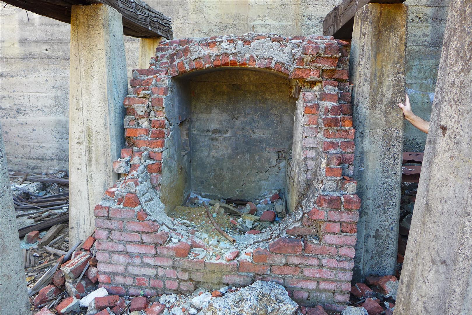 Ca-299 Oak Run, CA 96069 - Photo 27 of 34 a stone house with a outdoor space