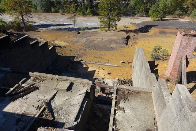 $60,000 | Ca-299, Oak Run, CA 96069