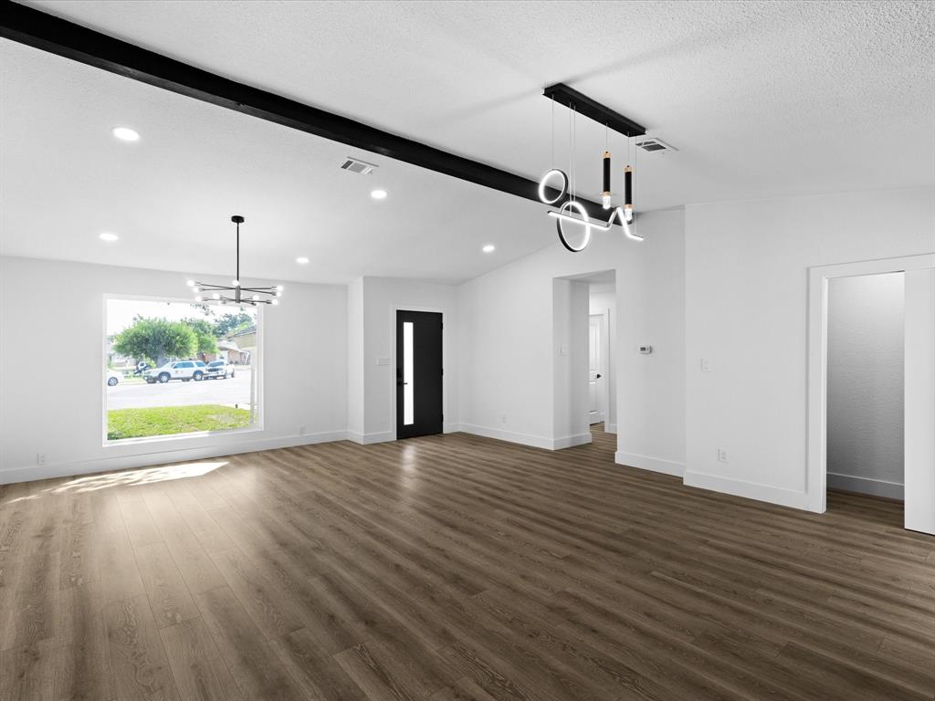 3819 Kimball Ridge Circle Dallas, TX 75233 - Photo 14 of 28