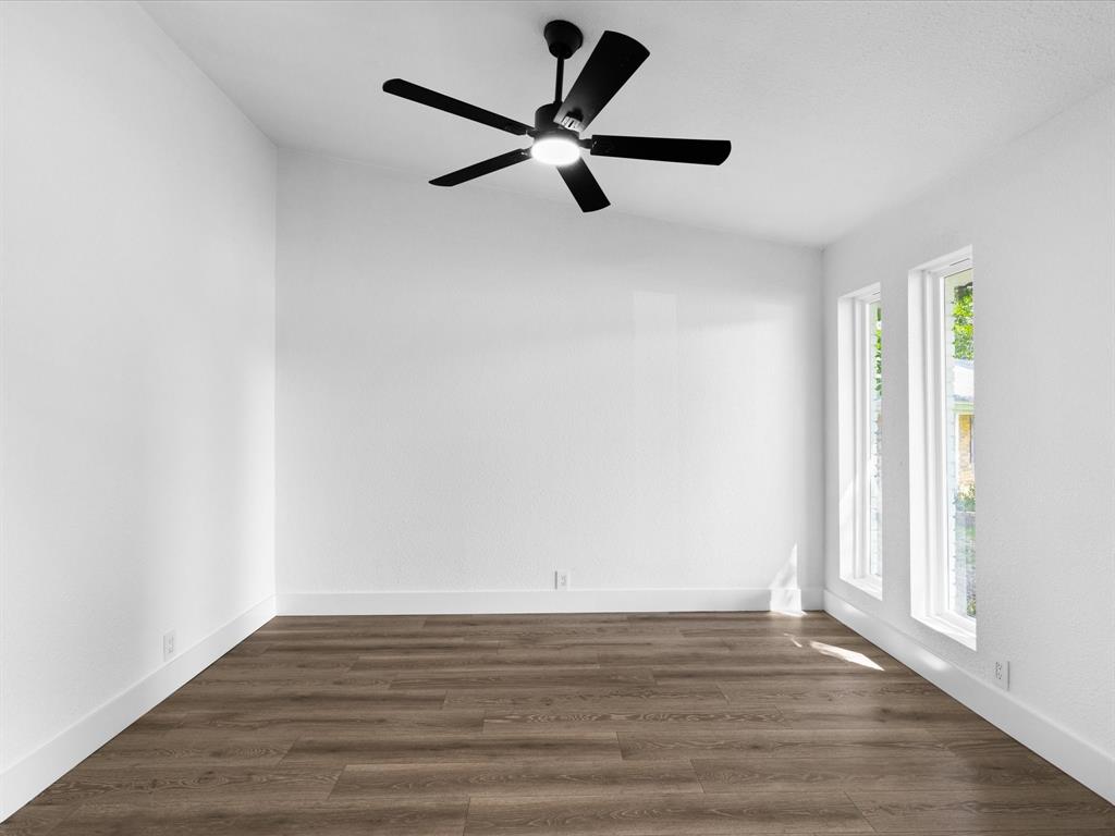 3819 Kimball Ridge Circle Dallas, TX 75233 - Photo 23 of 28