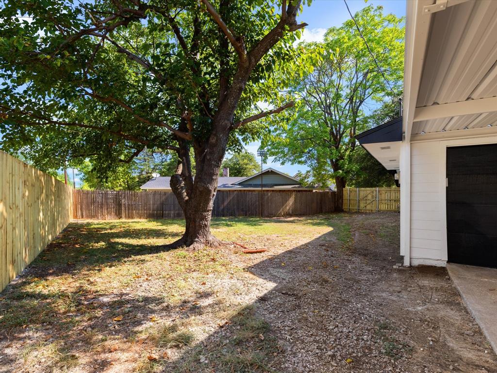 3819 Kimball Ridge Circle Dallas, TX 75233 - Photo 25 of 28