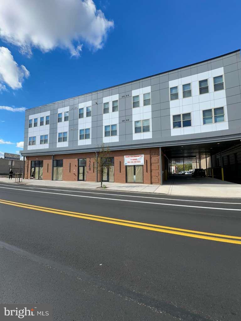 7248 Rising Sun Avenue Philadelphia, PA 19111 - Photo 33 of 38 Exterior