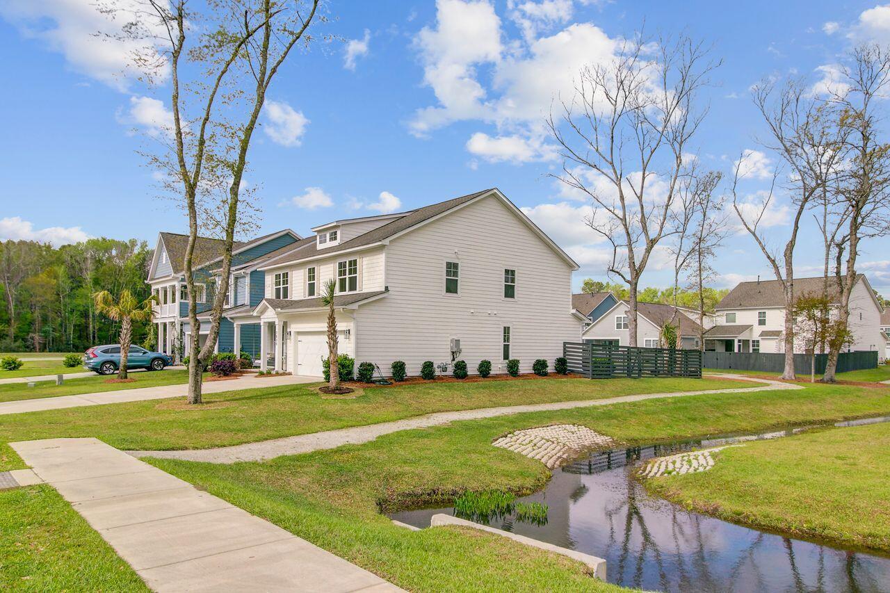 2830 Backman Street Mount Pleasant, SC 29466 - Photo 2 of 49 3