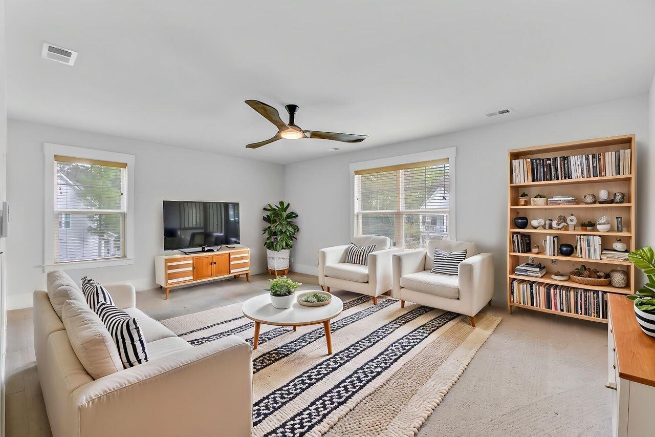 2830 Backman Street Mount Pleasant, SC 29466 - Photo 26 of 49 29_-_Living_Room_-__7