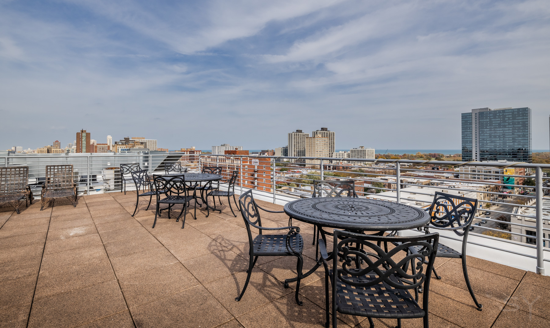 4350 North Broadway, Unit 906 Chicago, IL 60613 - Photo 29 of 36