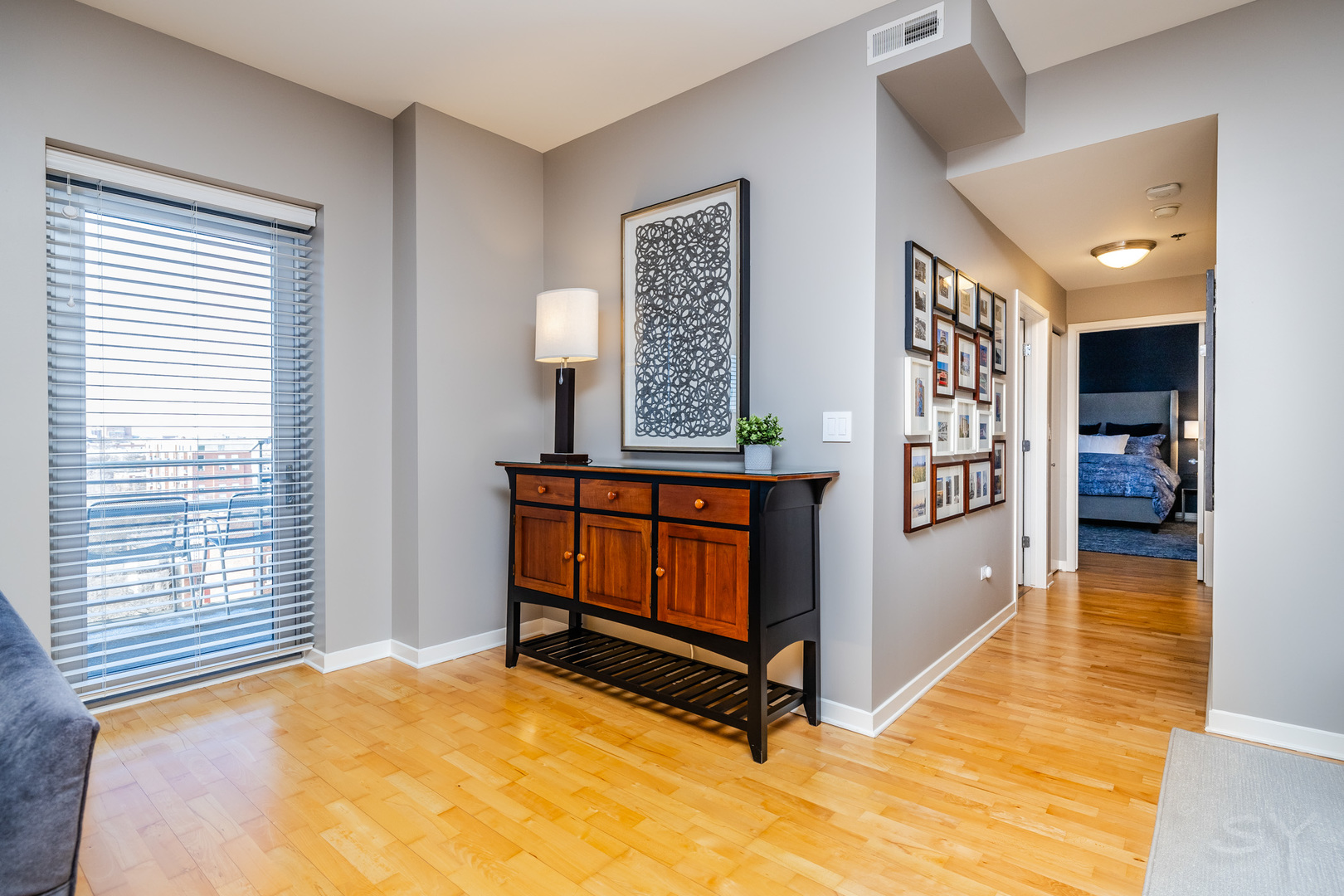 4350 North Broadway, Unit 906 Chicago, IL 60613 - Photo 10 of 36