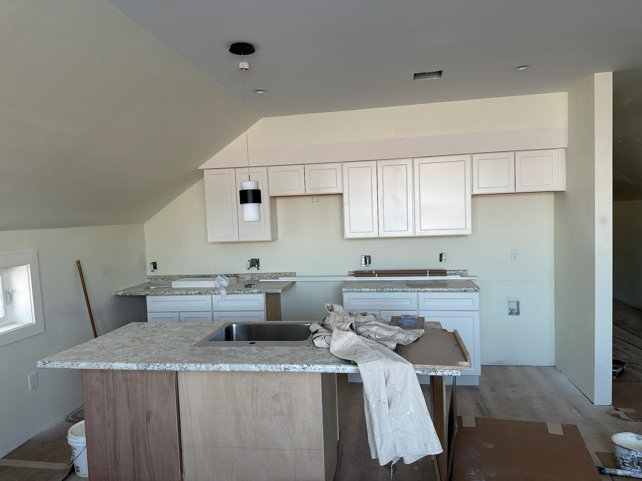 38 Ladds Lane, Unit 7 Epping, NH 03042 - Photo 3 of 8