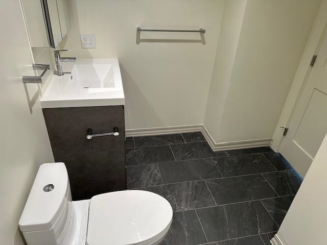 38 Ladds Lane, Unit 7 Epping, NH 03042 - Photo 4 of 8