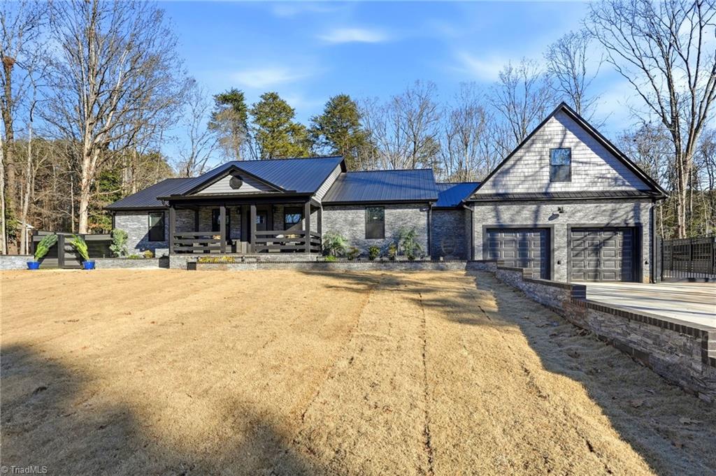 2610 Riverside Drive Lexington, NC 27292 - Photo 2 of 35