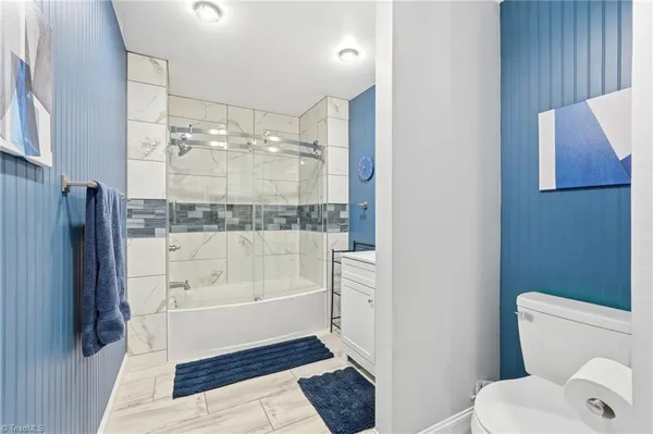 $685,000 | 2610 Riverside Drive, Lexington, NC 27292