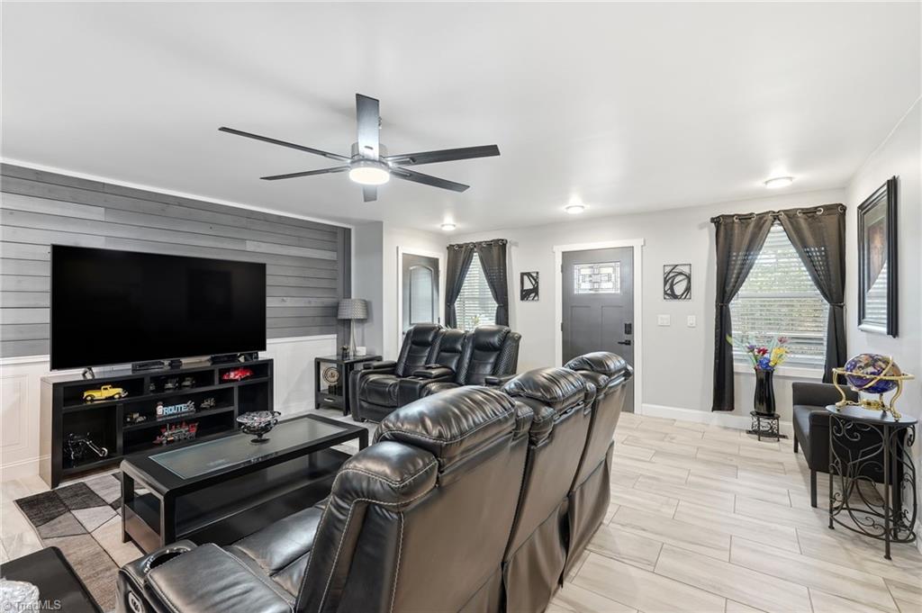 2610 Riverside Drive Lexington, NC 27292 - Photo 5 of 35