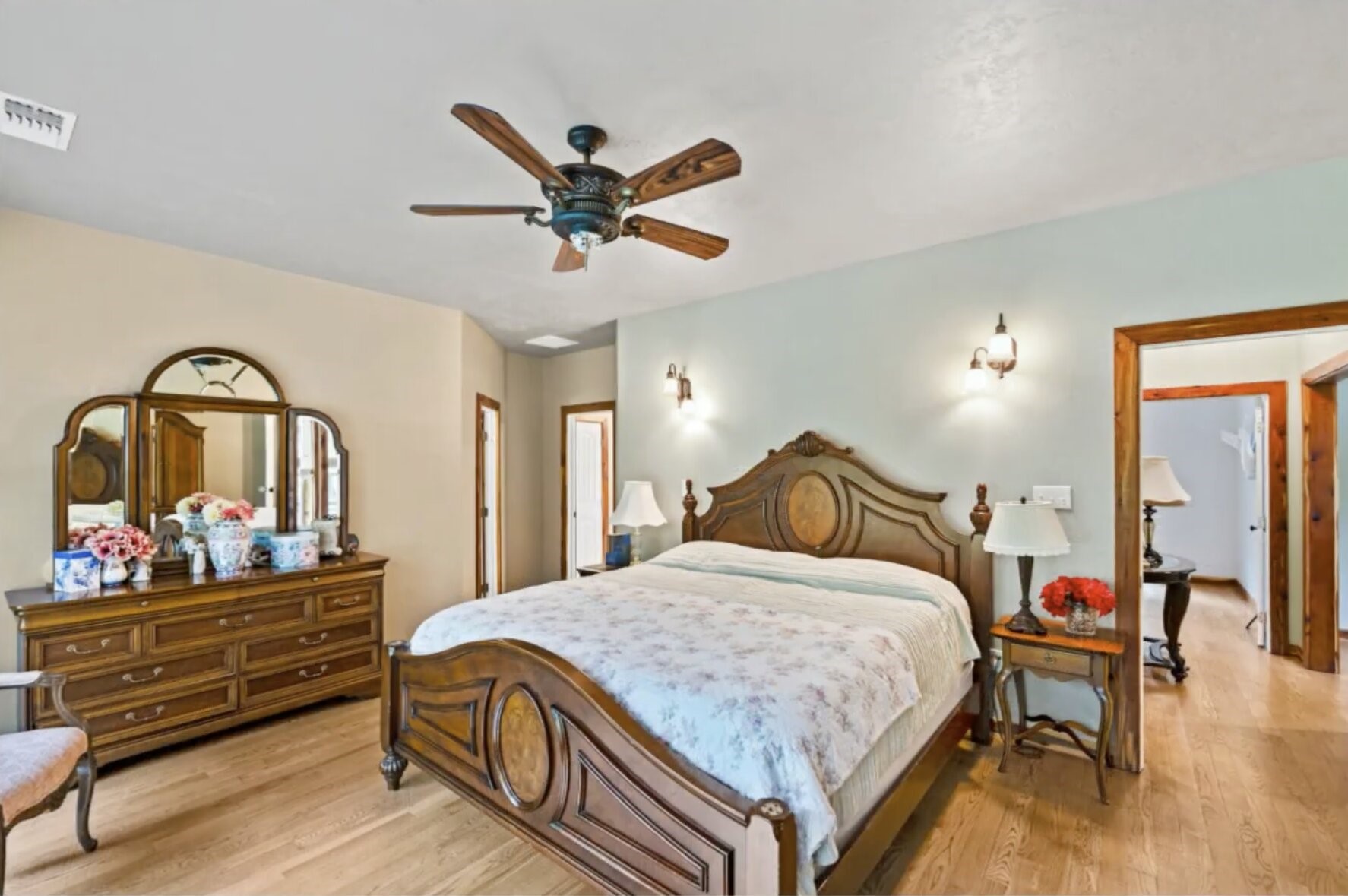 30338 Riley Road Waller, TX 77484 - Photo 19 of 46 a bedroom with a bed and a dresser