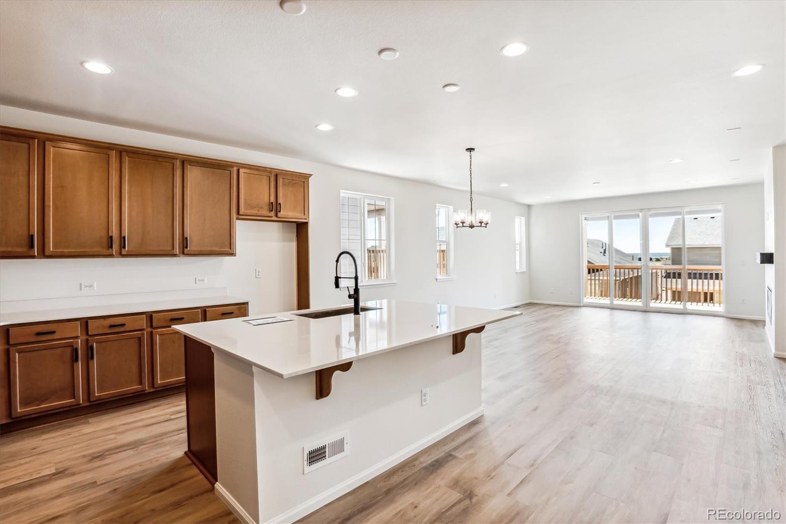 624 Penn Road Elizabeth, CO 80107 - Photo 8 of 22 Gallery Image 8