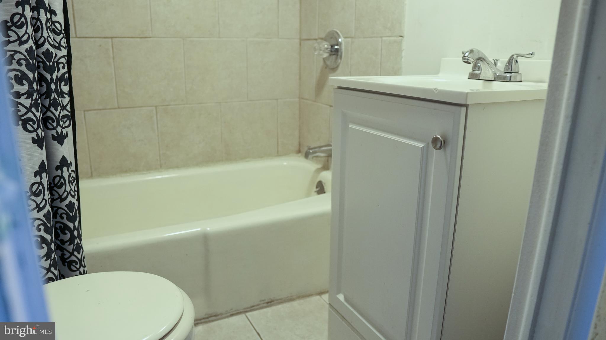 4238 Labyrinth Road Baltimore, MD 21215 - Photo 16 of 20 Gallery Image 16