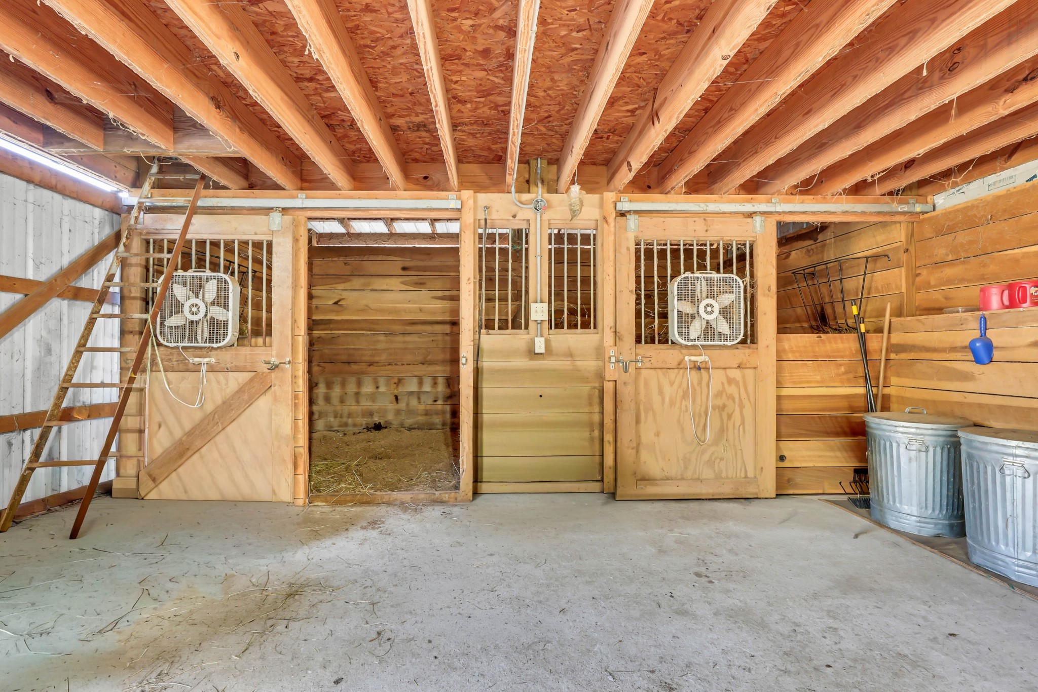 2753 Jarrell Ridge Road Clarksville, TN 37043 - Photo 63 of 80 a view of a storage & utility room