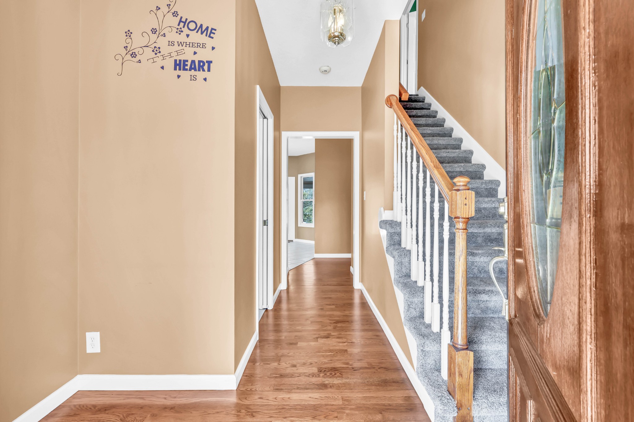 2753 Jarrell Ridge Road Clarksville, TN 37043 - Photo 7 of 80 a view of a hallway with wooden floor and entryway