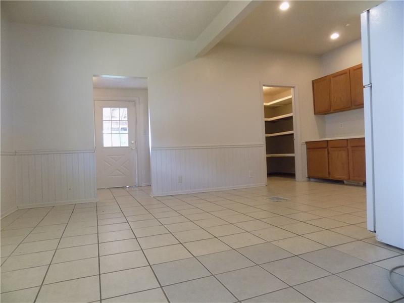 555 Fairoaks Street McKees Rocks, PA 15136 - Photo 7 of 23