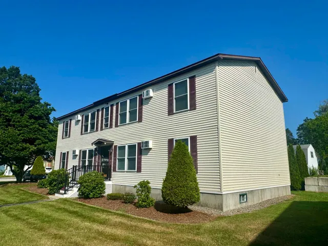 $179,800 | 31 Central Street, Unit G, Hillsborough, NH 03244