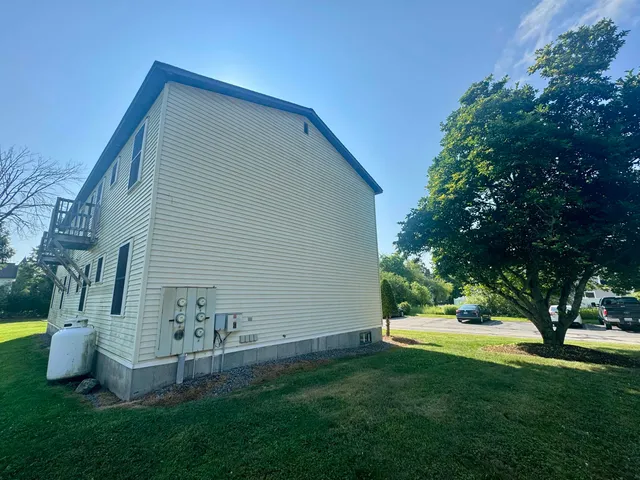 $179,800 | 31 Central Street, Unit G, Hillsborough, NH 03244