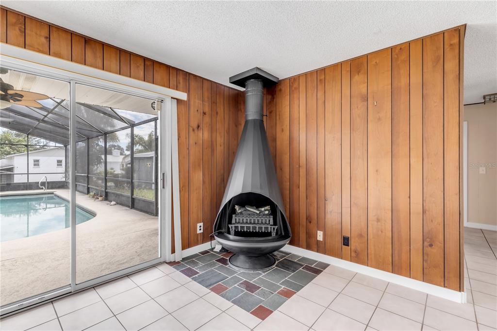 164 Azalea Road Edgewater, FL 32141 - Photo 15 of 78