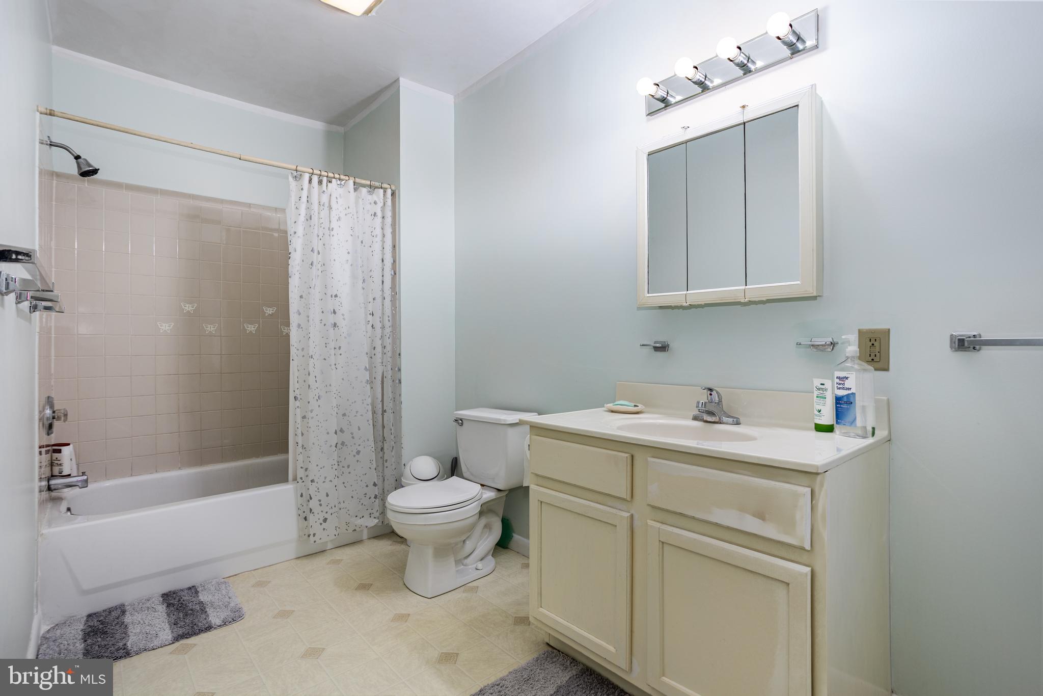 529 Thomas Street York, PA 17404 - Photo 15 of 37