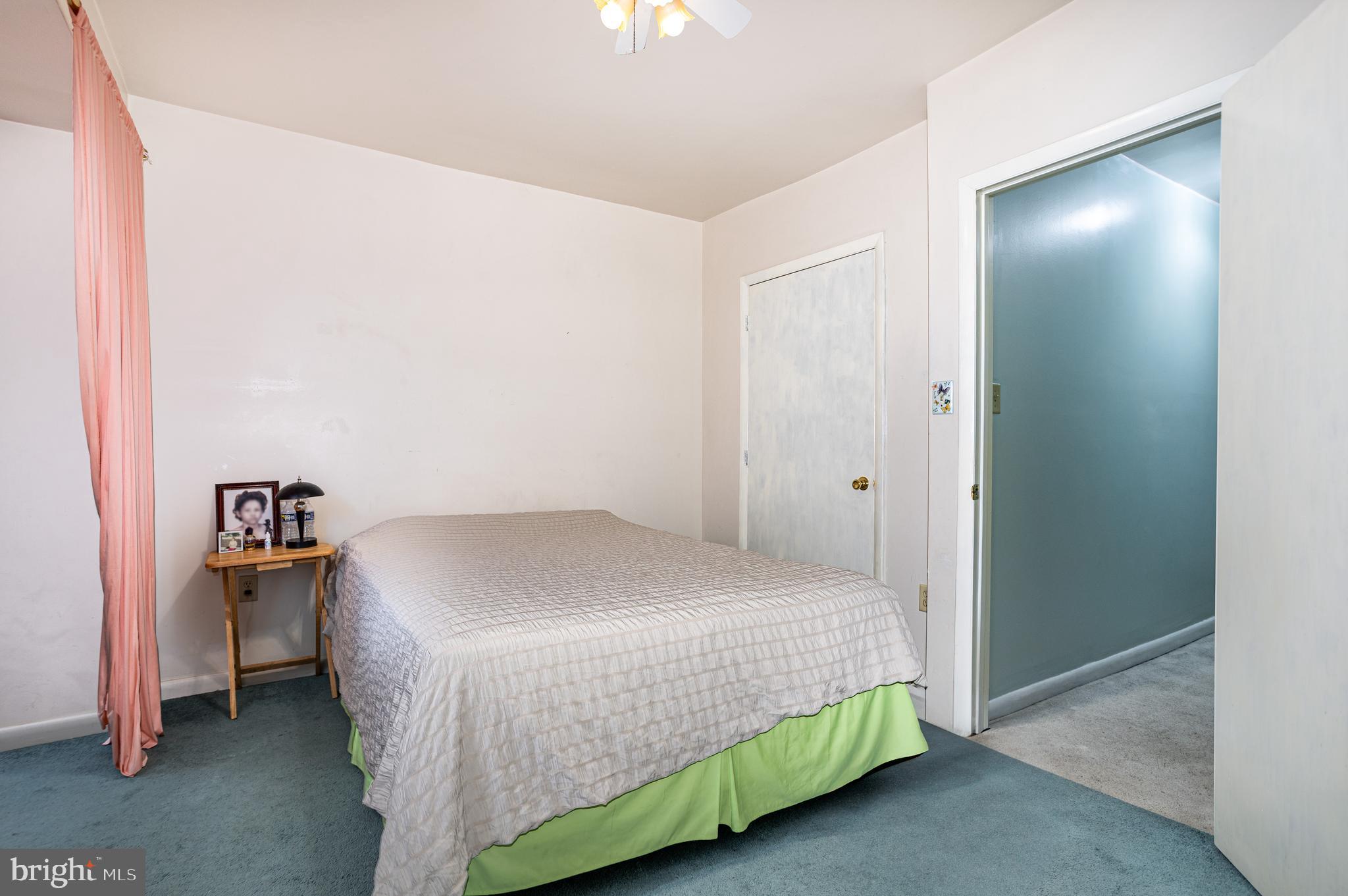 529 Thomas Street York, PA 17404 - Photo 23 of 37