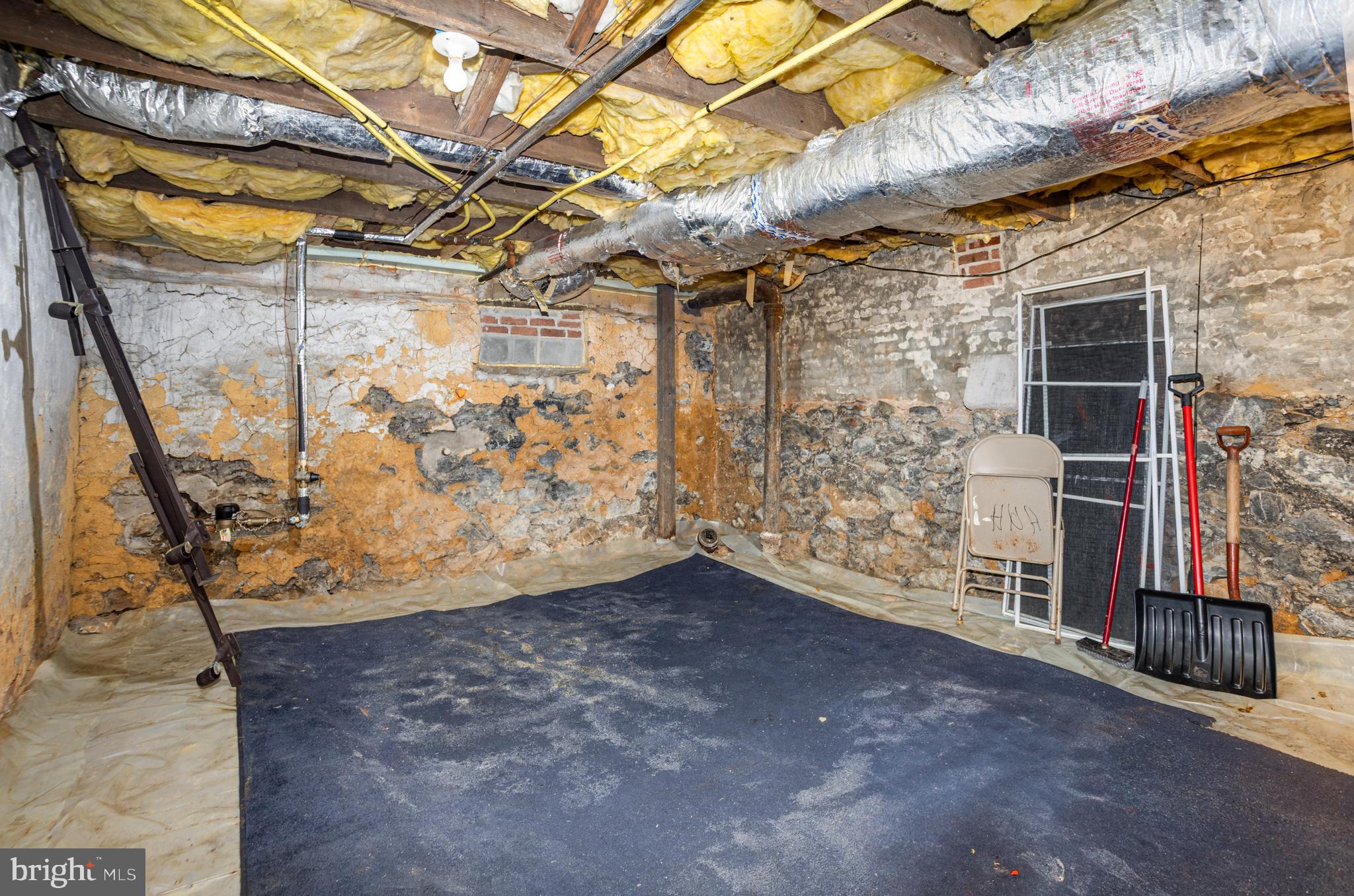 529 Thomas Street York, PA 17404 - Photo 25 of 37