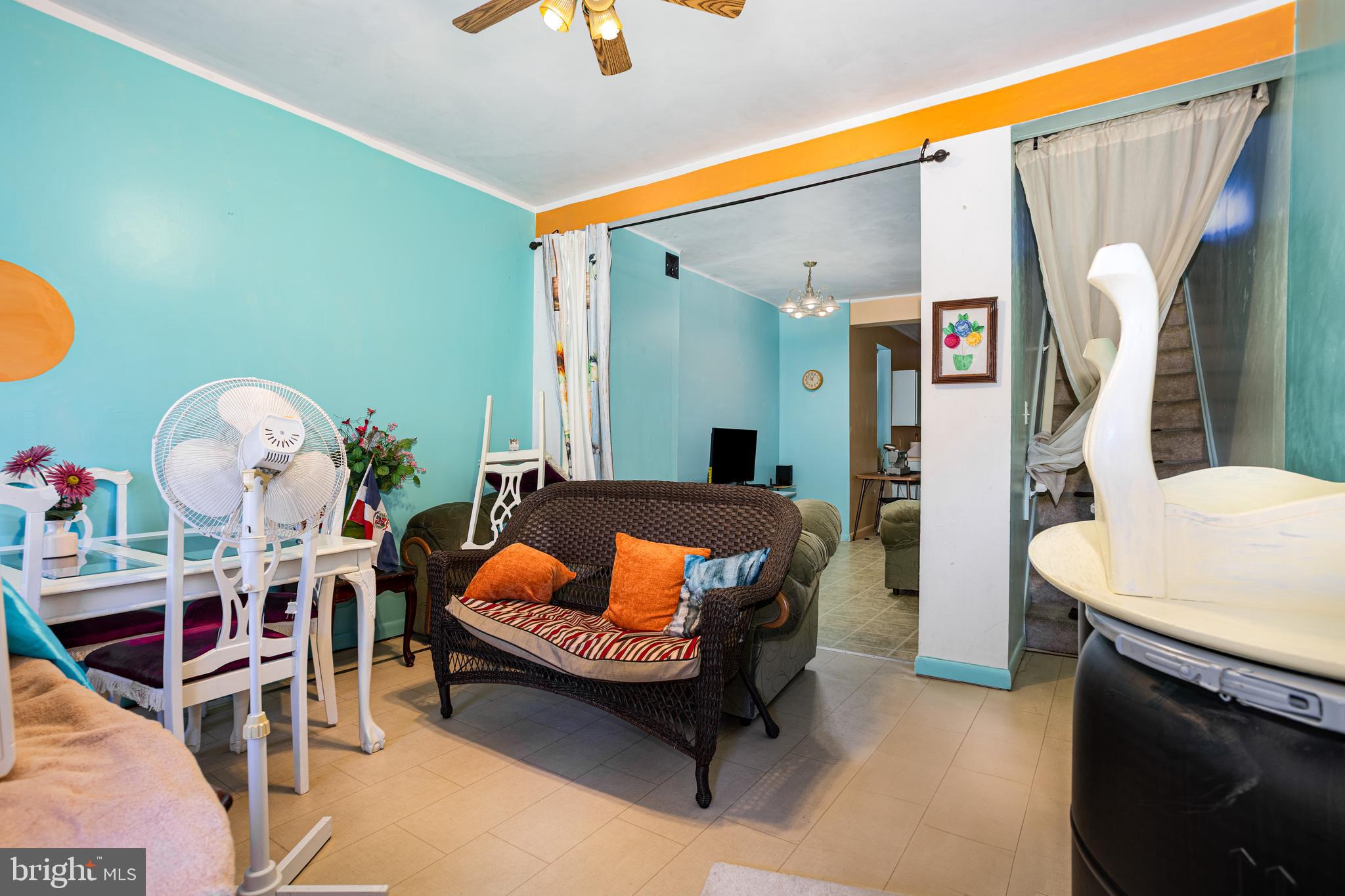 529 Thomas Street York, PA 17404 - Photo 8 of 37