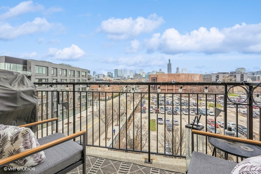 6 South Laflin Street, Unit 506 Chicago, IL 60607 - Photo 9 of 15