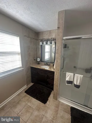 $440,000 | 226 Cayman Court, Wilmington, DE 19808