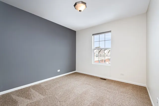 $368,900 | 10587 West 154th Place, Orland Park, IL 60462