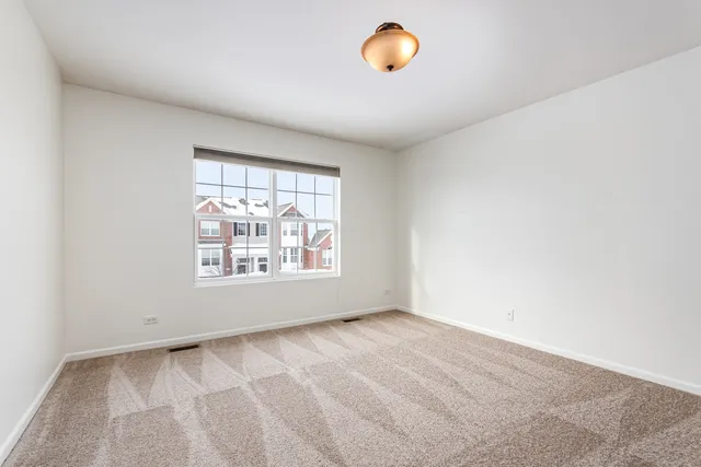 $368,900 | 10587 West 154th Place, Orland Park, IL 60462