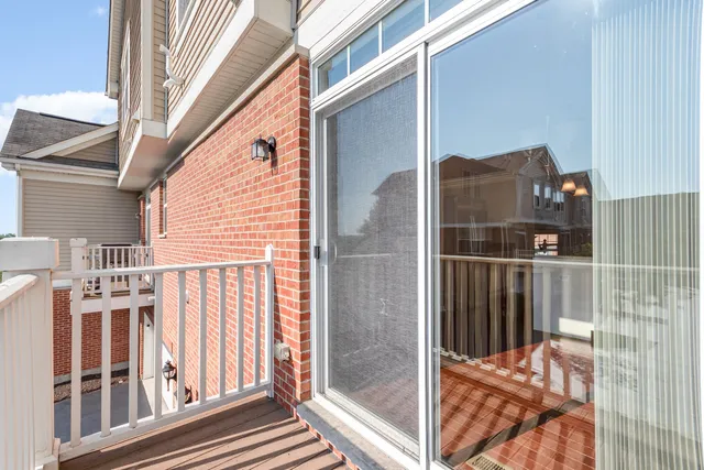 $359,900 | 10587 West 154th Place, Orland Park, IL 60462