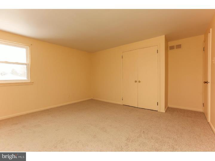 1648 Jarrettown Road Dresher, PA 19025 - Photo 11 of 18 Gallery Image 11
