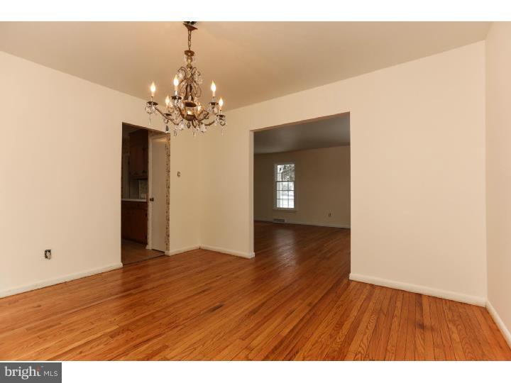 1648 Jarrettown Road Dresher, PA 19025 - Photo 8 of 18 Dining Room