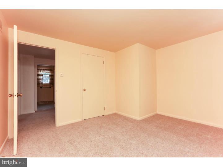 1648 Jarrettown Road Dresher, PA 19025 - Photo 10 of 18 Gallery Image 10