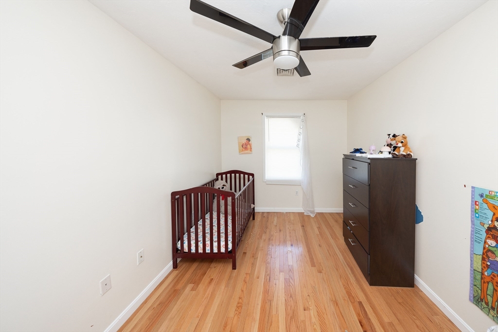 35 Houghton Street Worcester, MA 01604 - Photo 15 of 25